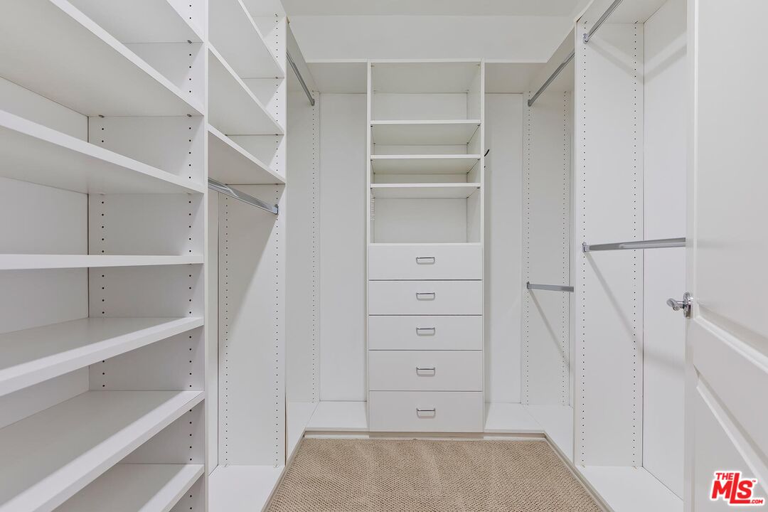 1257 Brockton Ave Unit: 302