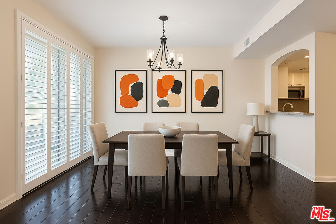 1257 Brockton Ave Unit: 302