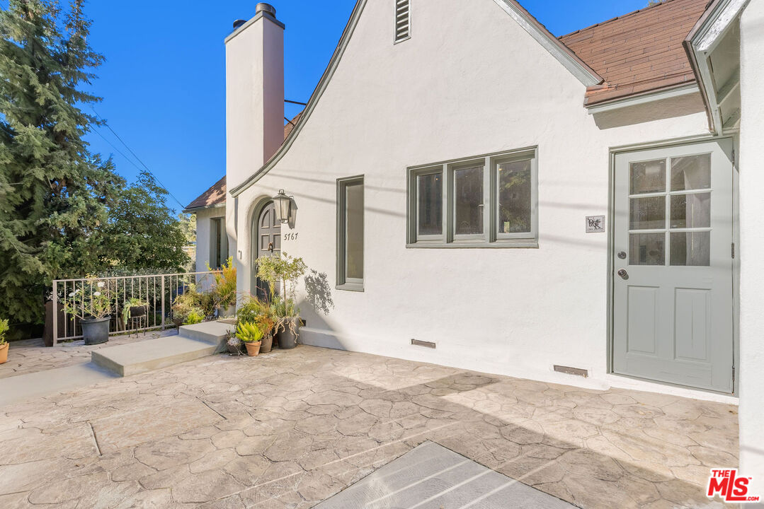 5767 Tuxedo Ter, Los Feliz