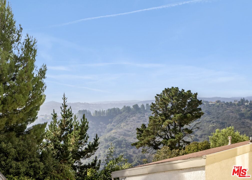 2385 Roscomare Rd Unit: D3, Bel Air