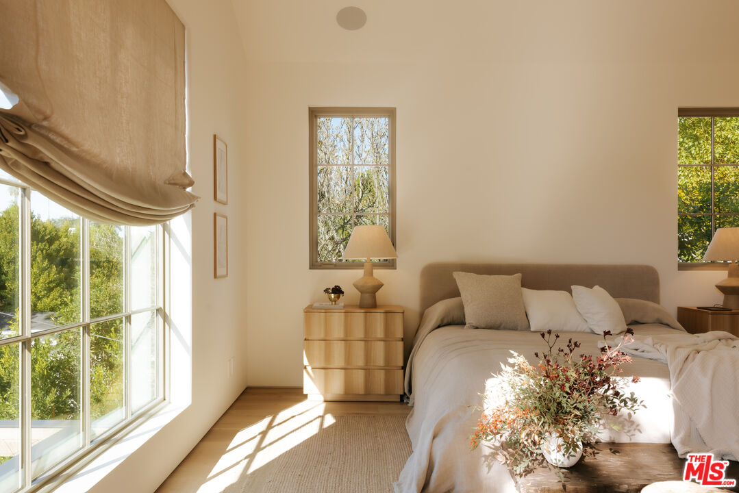 4209 Vantage Ave, Studio City