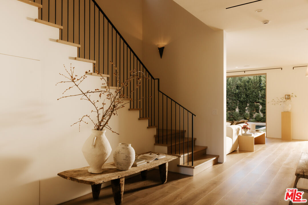 4209 Vantage Ave, Studio City