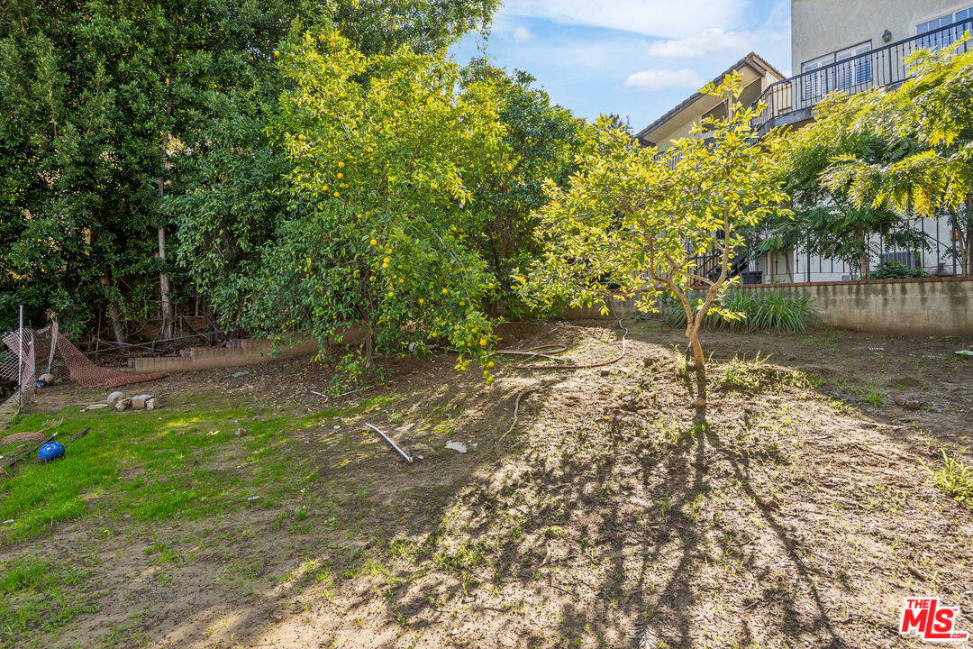 3334 Oak Glen Dr, Hollywood Hills