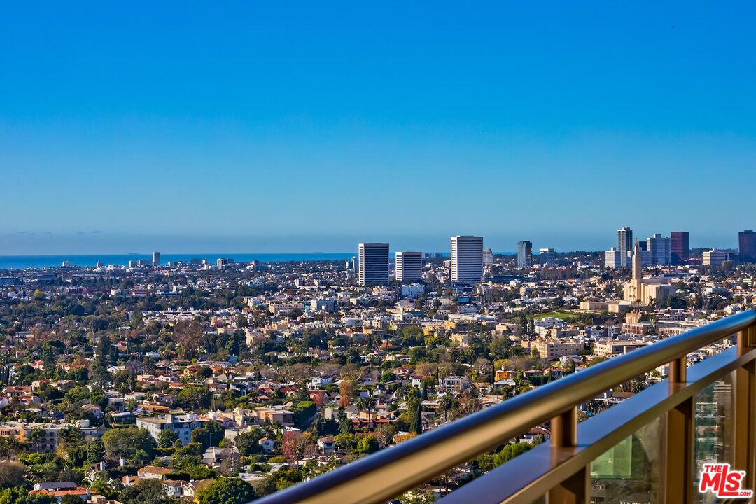 1 W Century Dr Unit: 21A