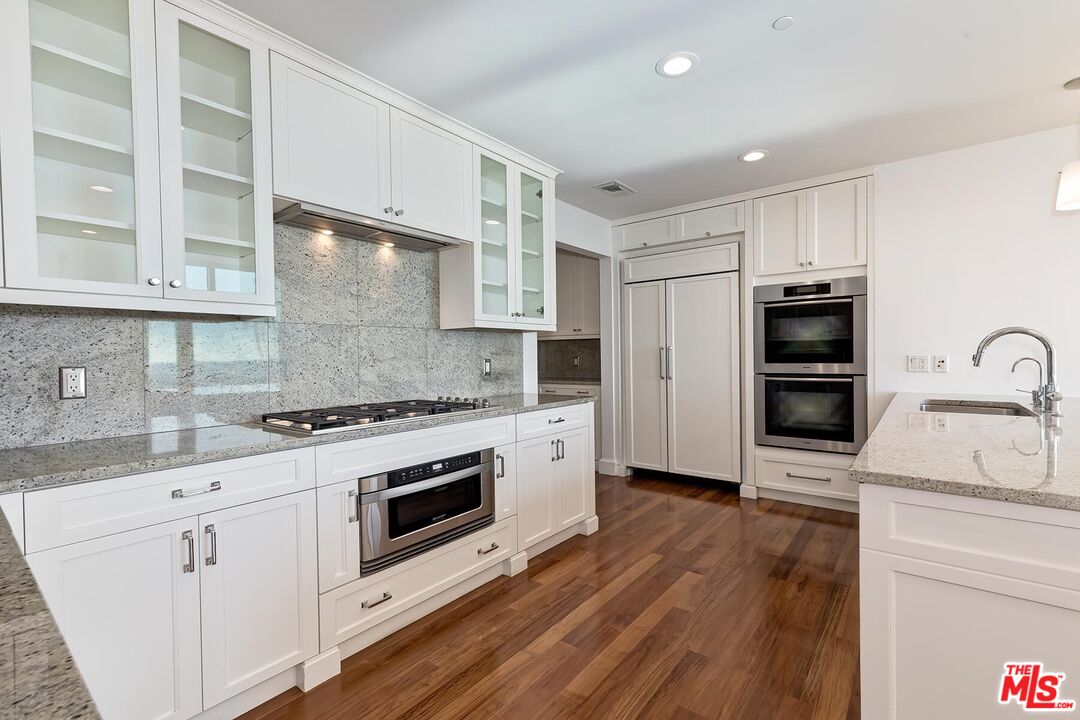 1 W Century Dr Unit: 21A