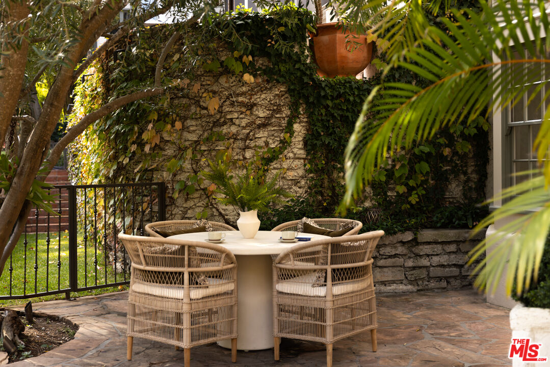 10770 Chalon Rd, Bel Air