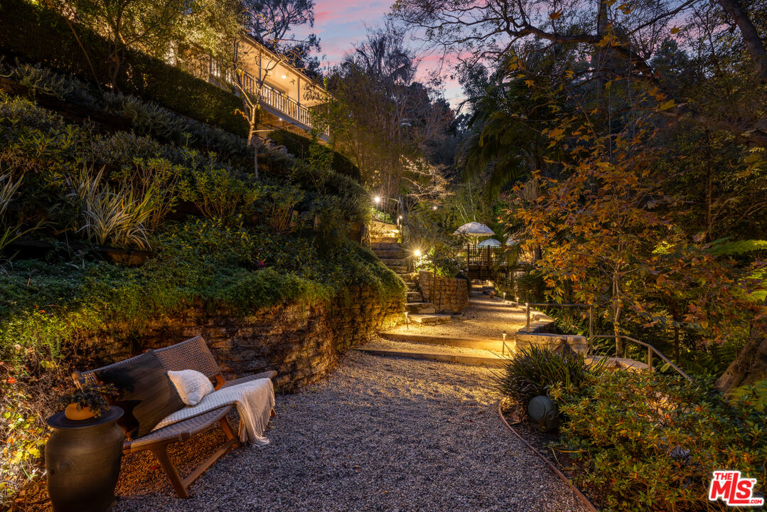 10770 Chalon Rd, Bel Air