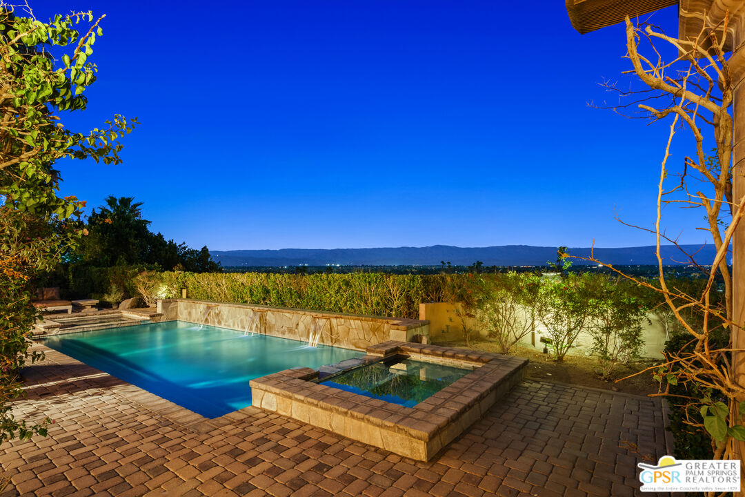 2 Nebulae Way, Rancho Mirage 