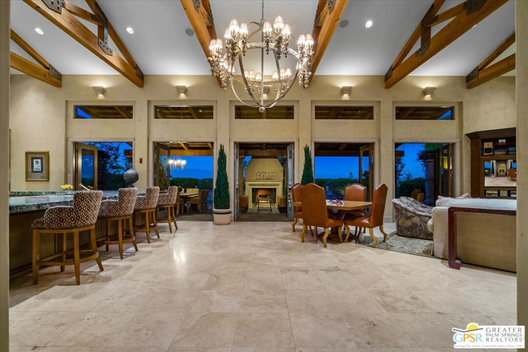 2 Nebulae Way, Rancho Mirage 