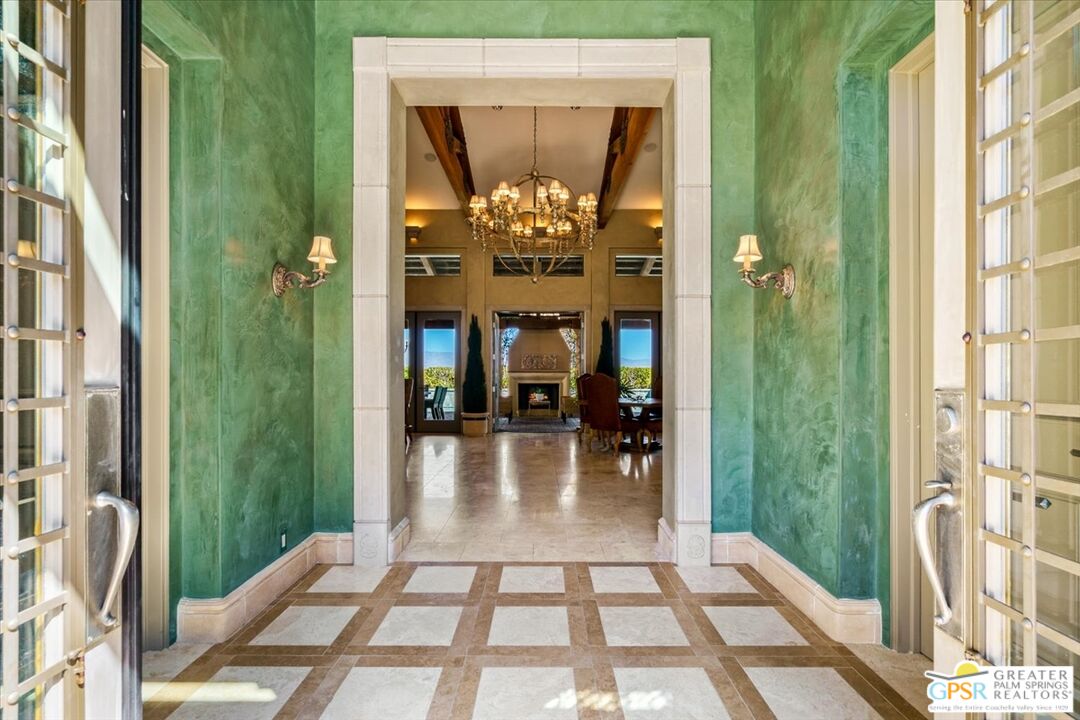 2 Nebulae Way, Rancho Mirage 