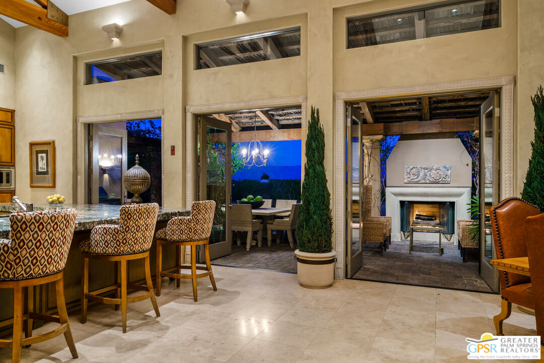 2 Nebulae Way, Rancho Mirage 