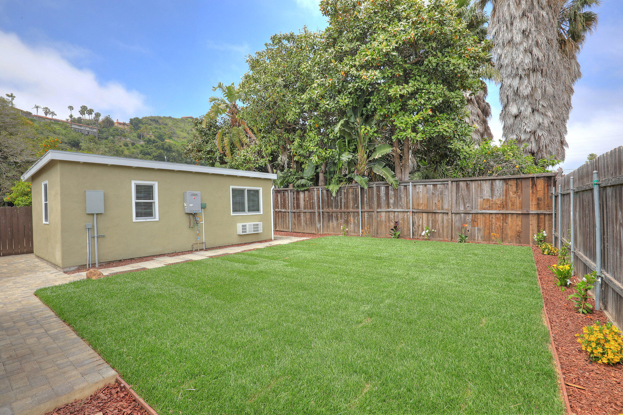 610 Coronel Place A, SANTA BARBARA