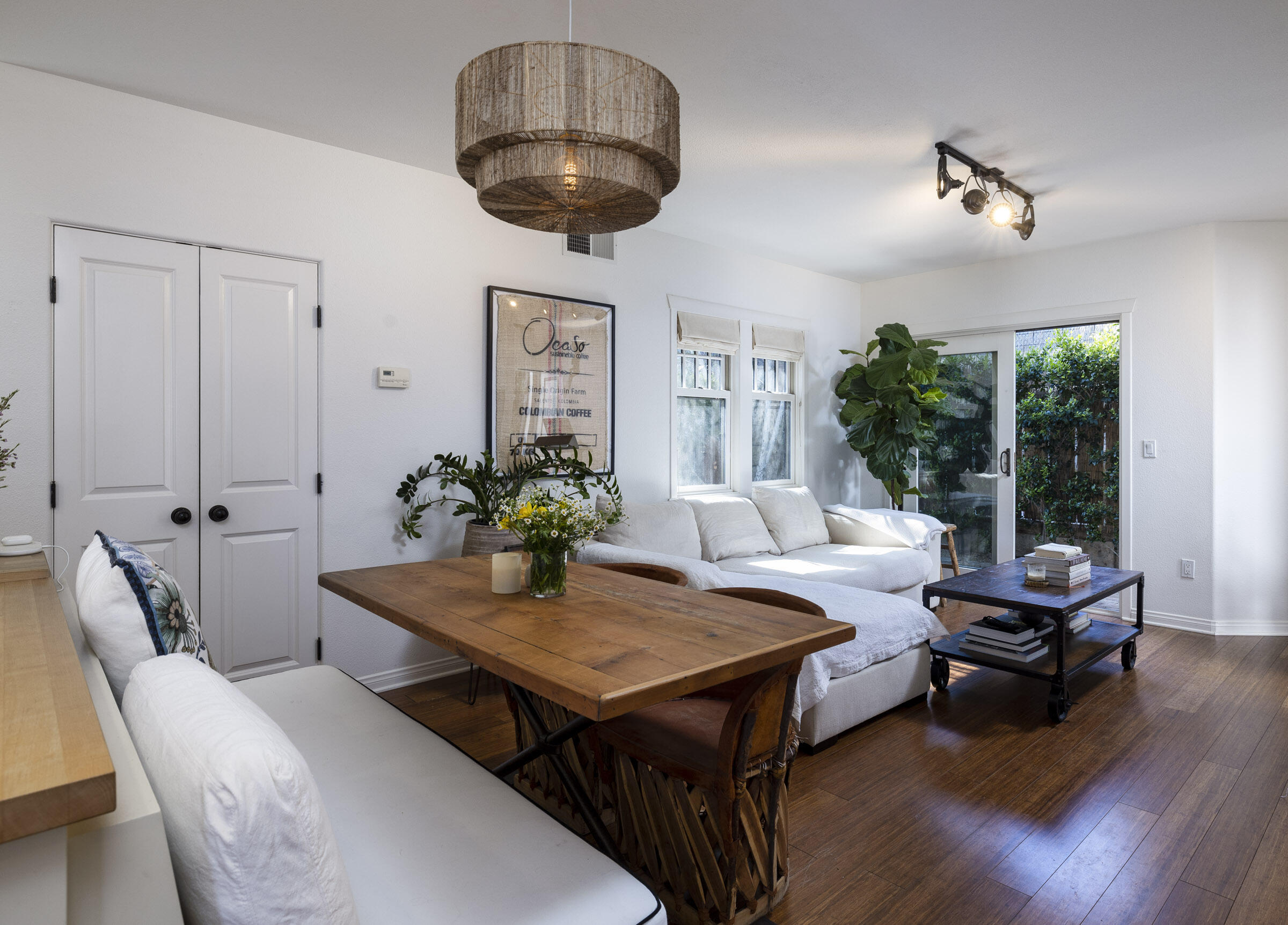 2117 Castillo Street Apt B, SANTA BARBARA