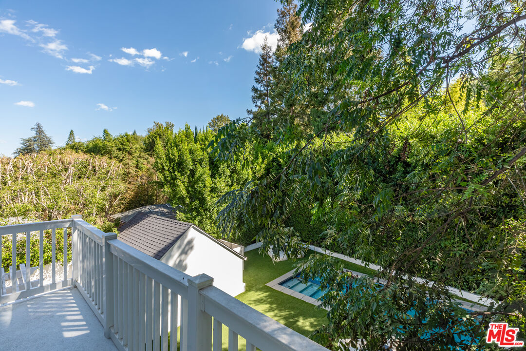 14030 Roblar Rd, Sherman Oaks 