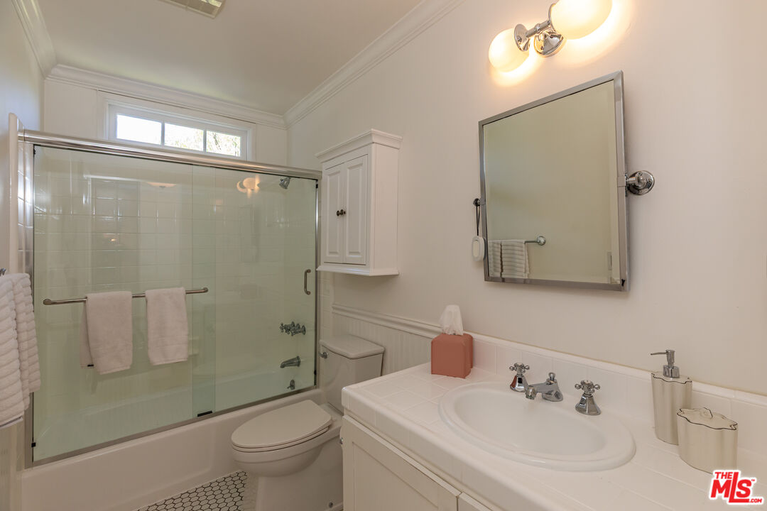 14030 Roblar Rd, Sherman Oaks 