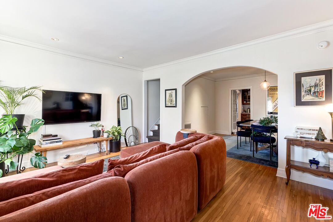 1501 Westerly Ter, Silver Lake