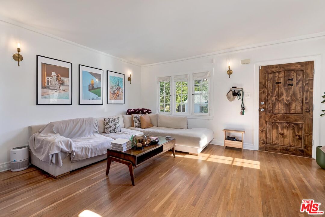 1501 Westerly Ter, Silver Lake