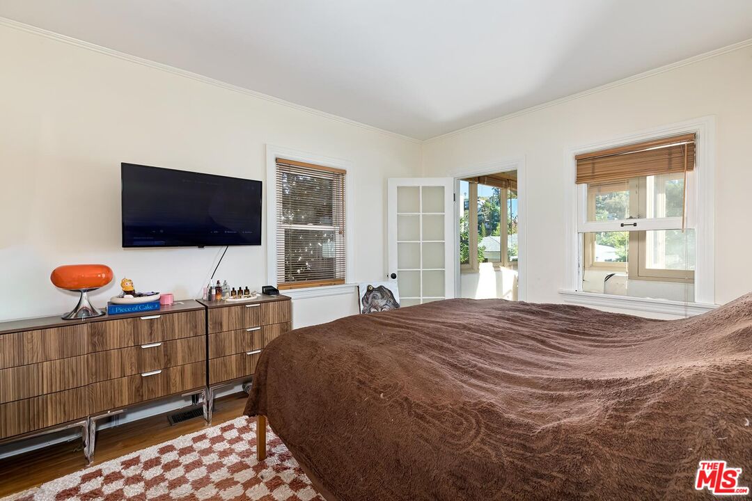 1501 Westerly Ter, Silver Lake