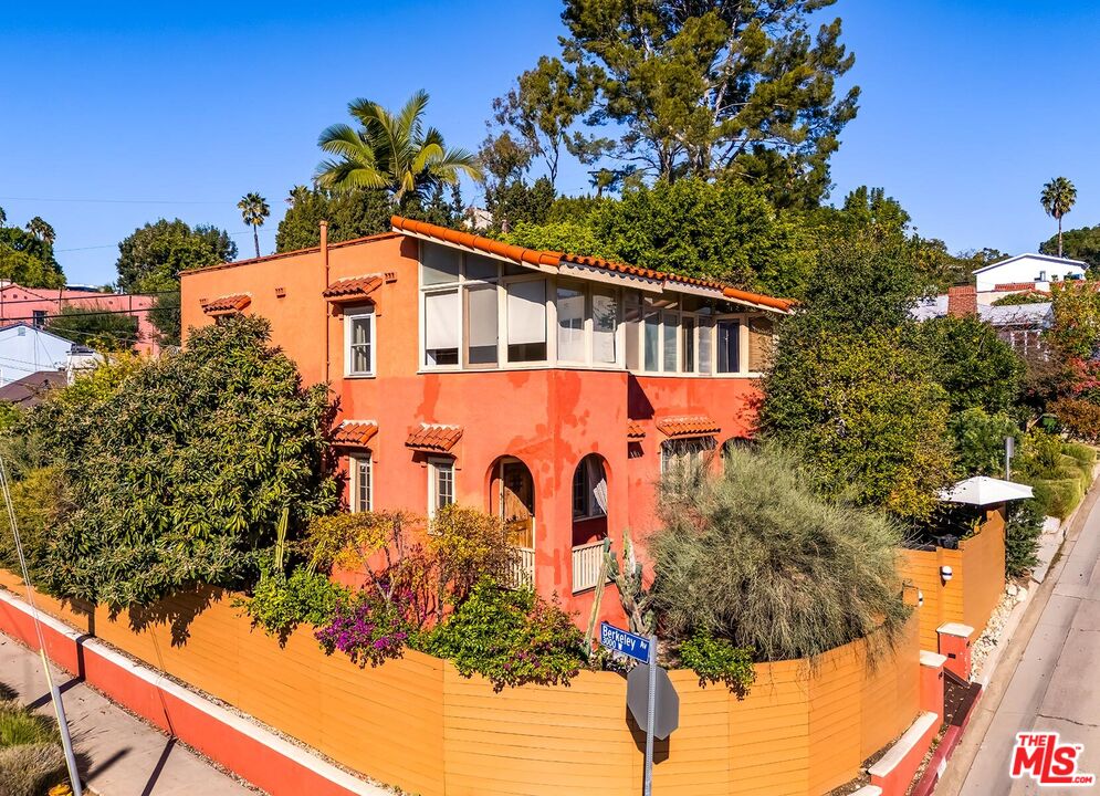 1501 Westerly Ter, Silver Lake