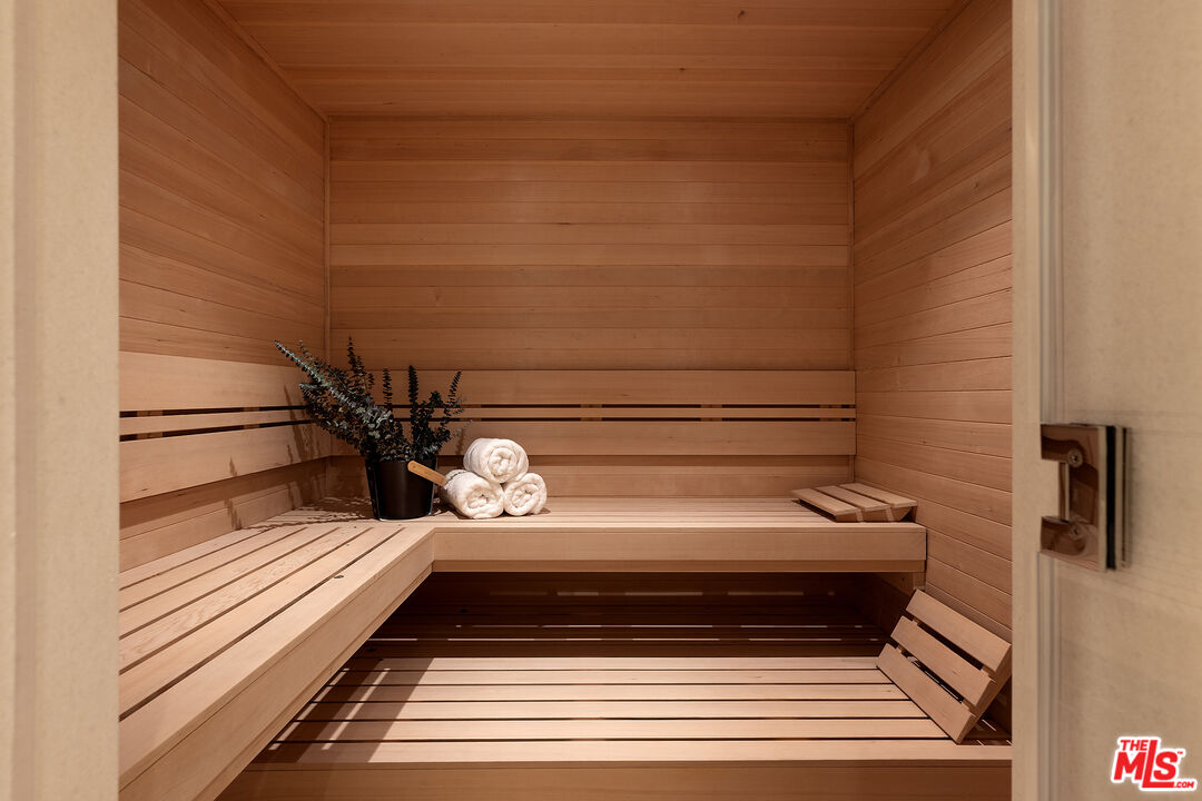 721 N Bonhill Rd, Brentwood