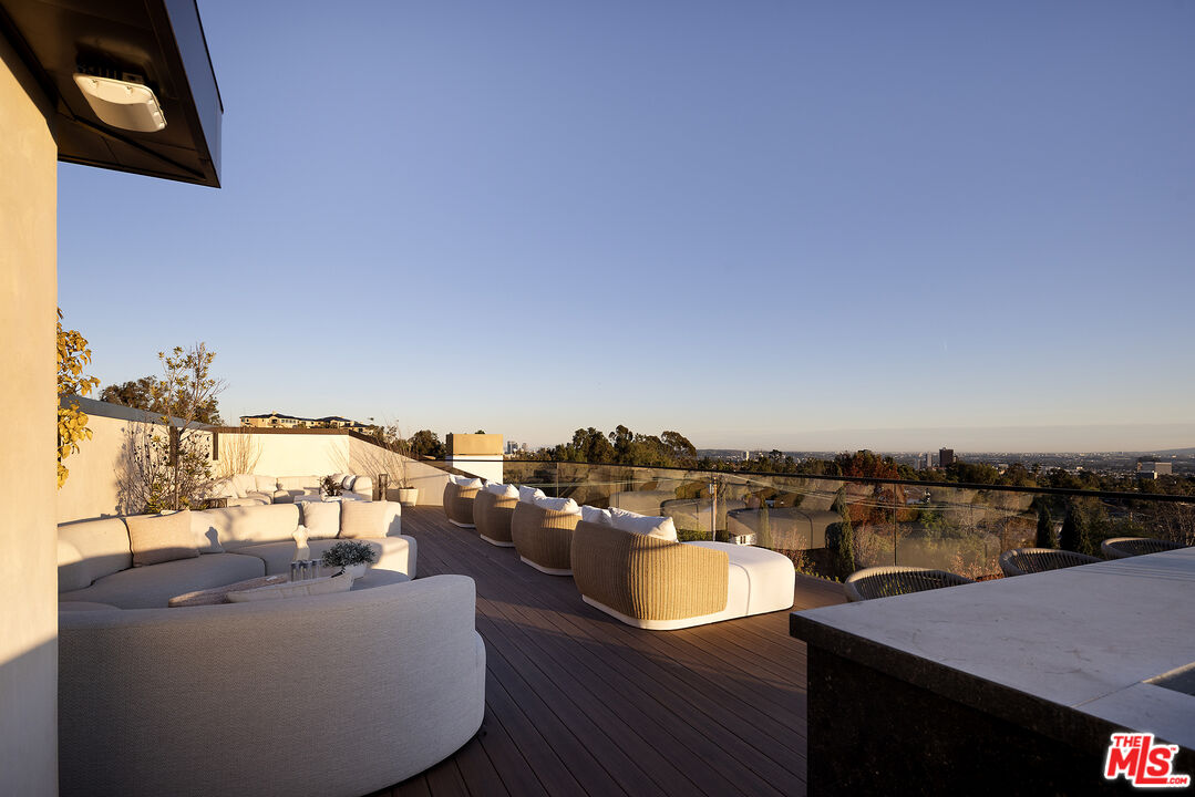 721 N Bonhill Rd, Brentwood