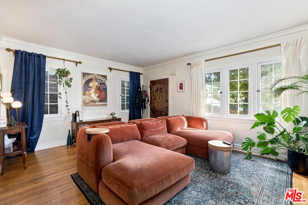 1501 Westerly Ter, Silver Lake