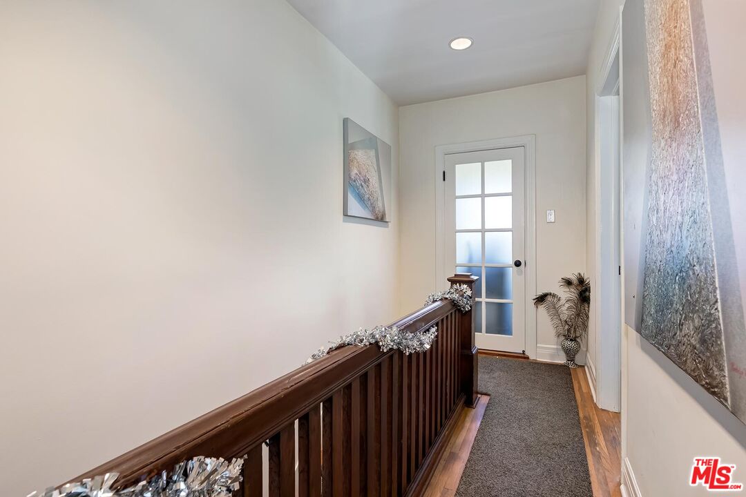 1501 Westerly Ter, Silver Lake