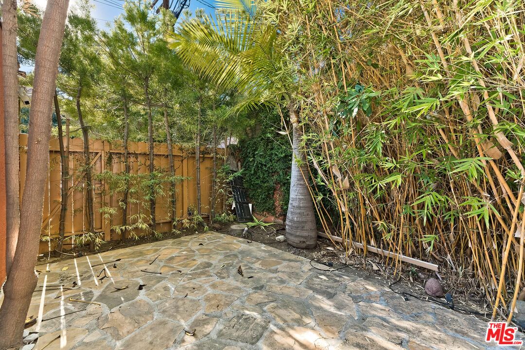1501 Westerly Ter, Silver Lake