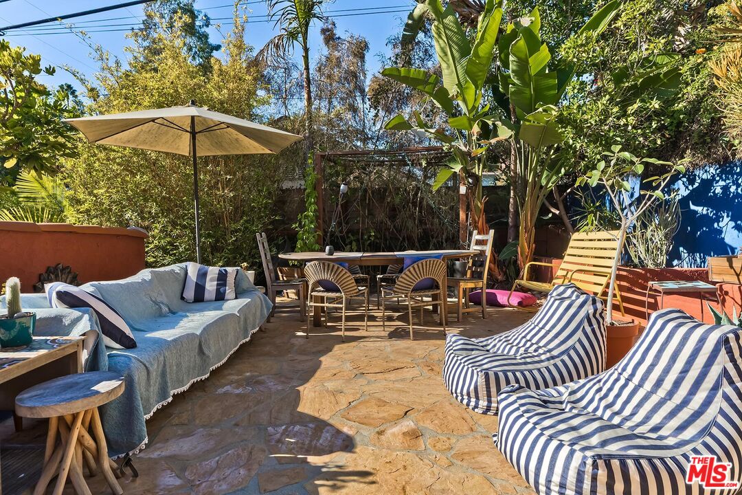 1501 Westerly Ter, Silver Lake