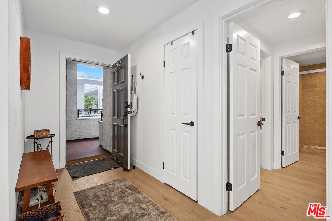 1133 9th St Unit: 202