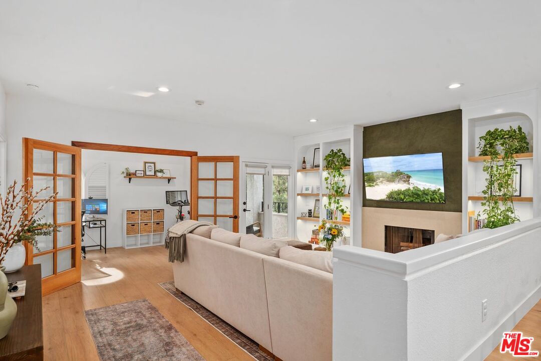 1133 9th St Unit: 202