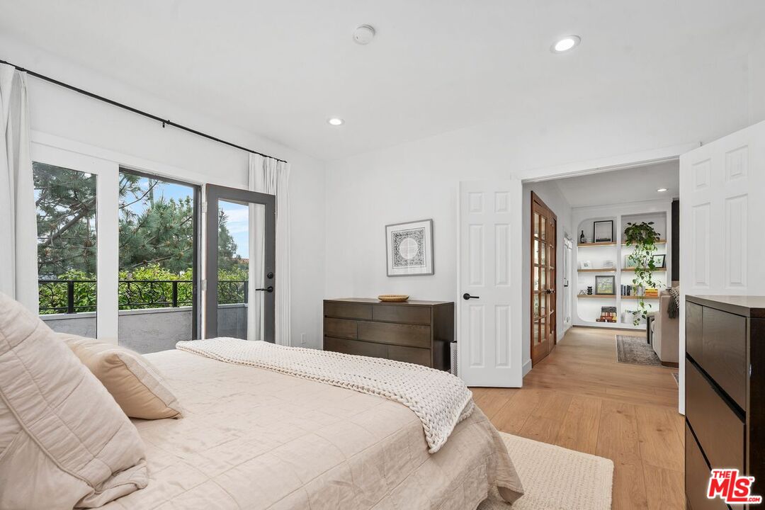 1133 9th St Unit: 202