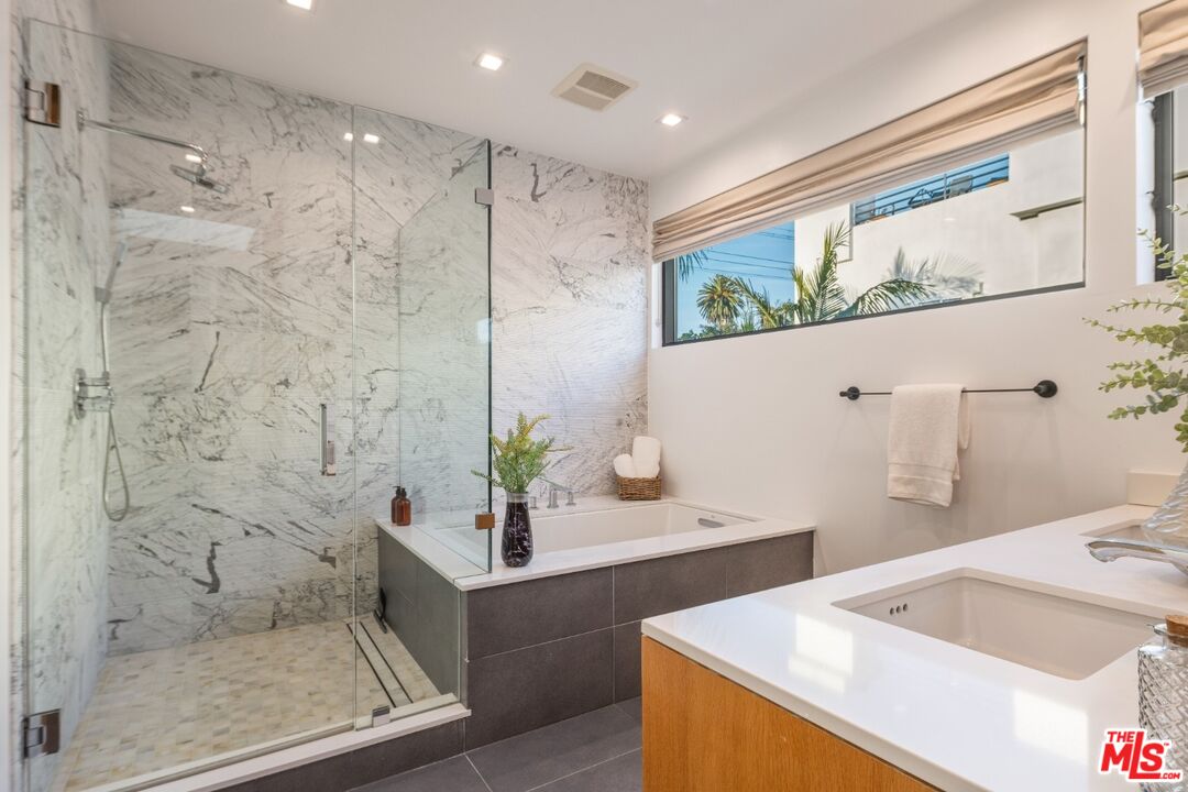 722 Marine St, Santa Monica 