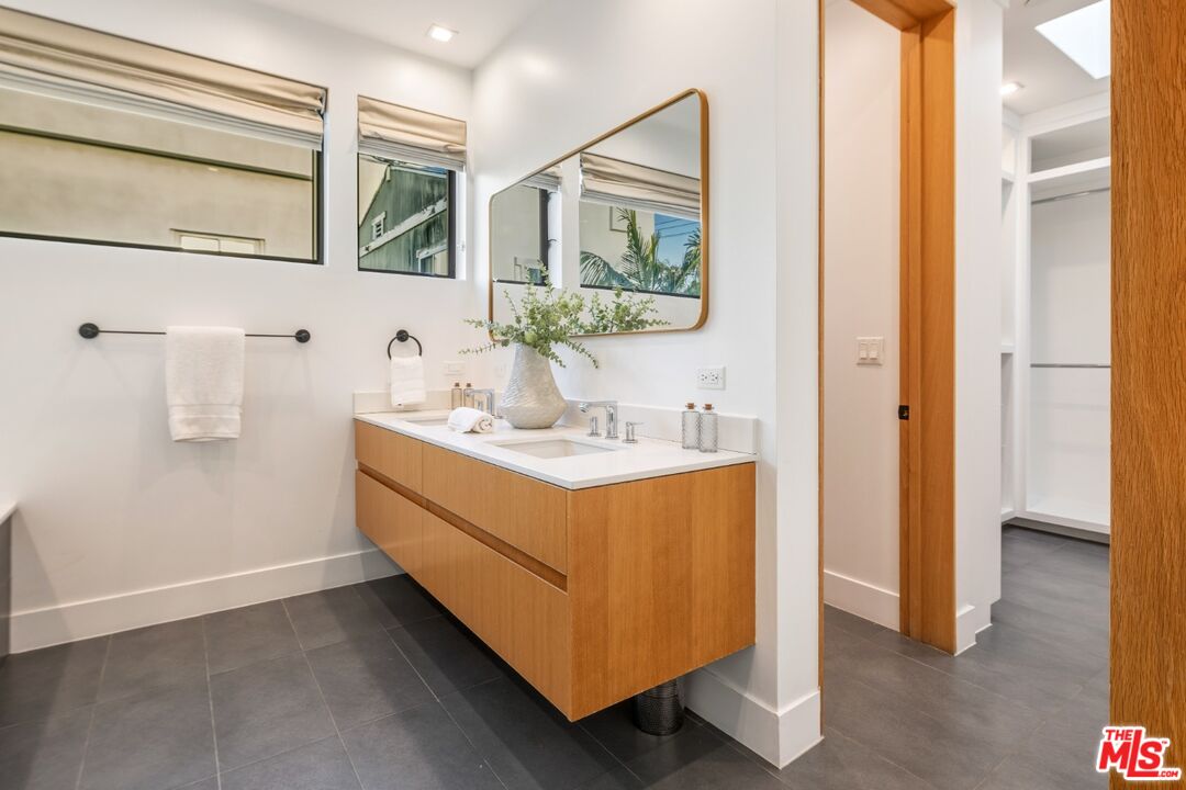 722 Marine St, Santa Monica 