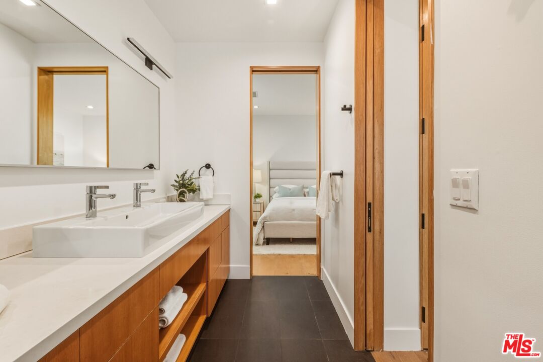 722 Marine St, Santa Monica 