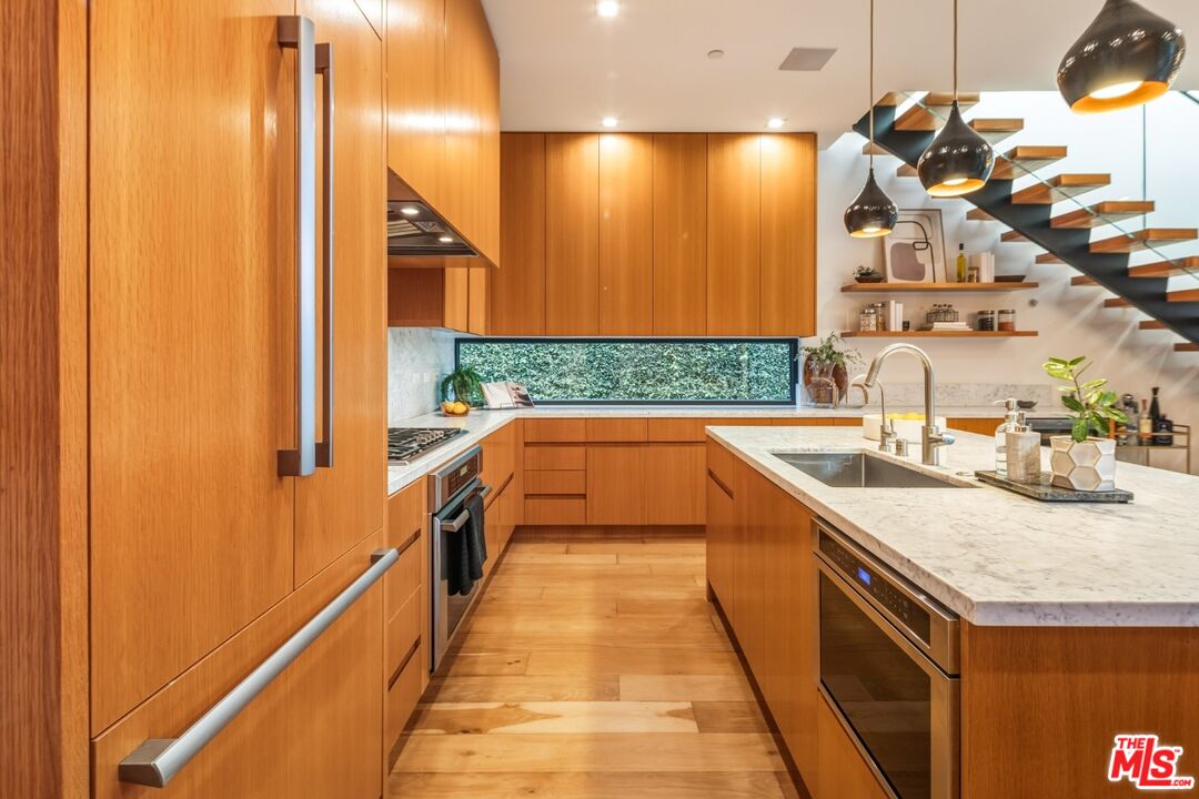 722 Marine St, Santa Monica 