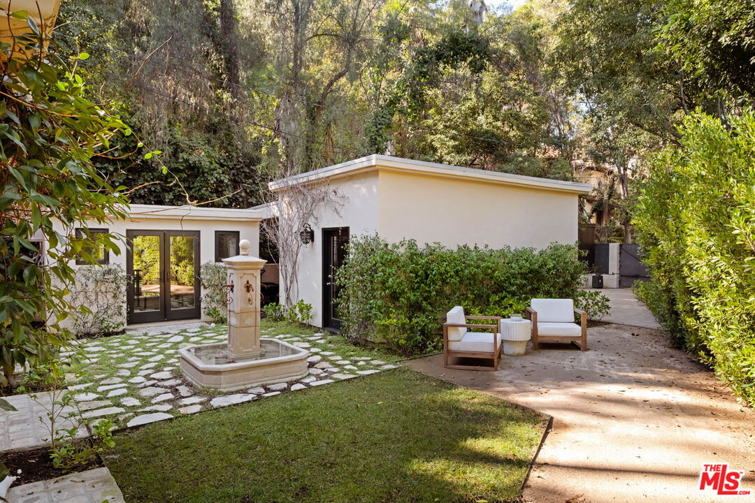 7750 Woodrow Wilson Dr, Hollywood Hills