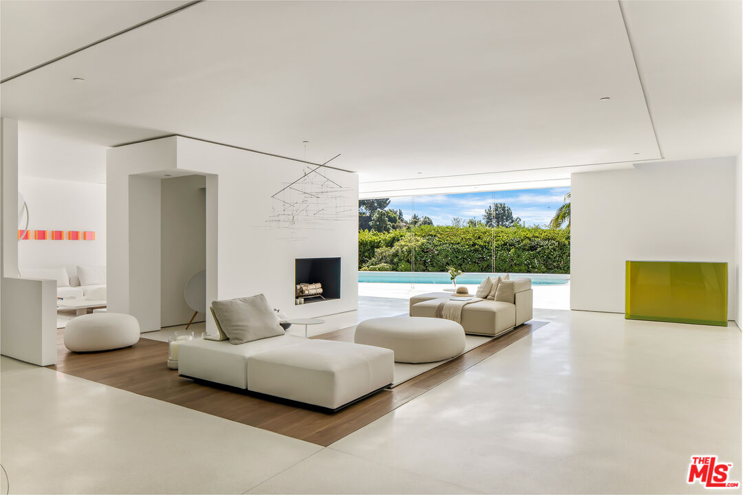 510 Arkell Dr, Beverly Hills