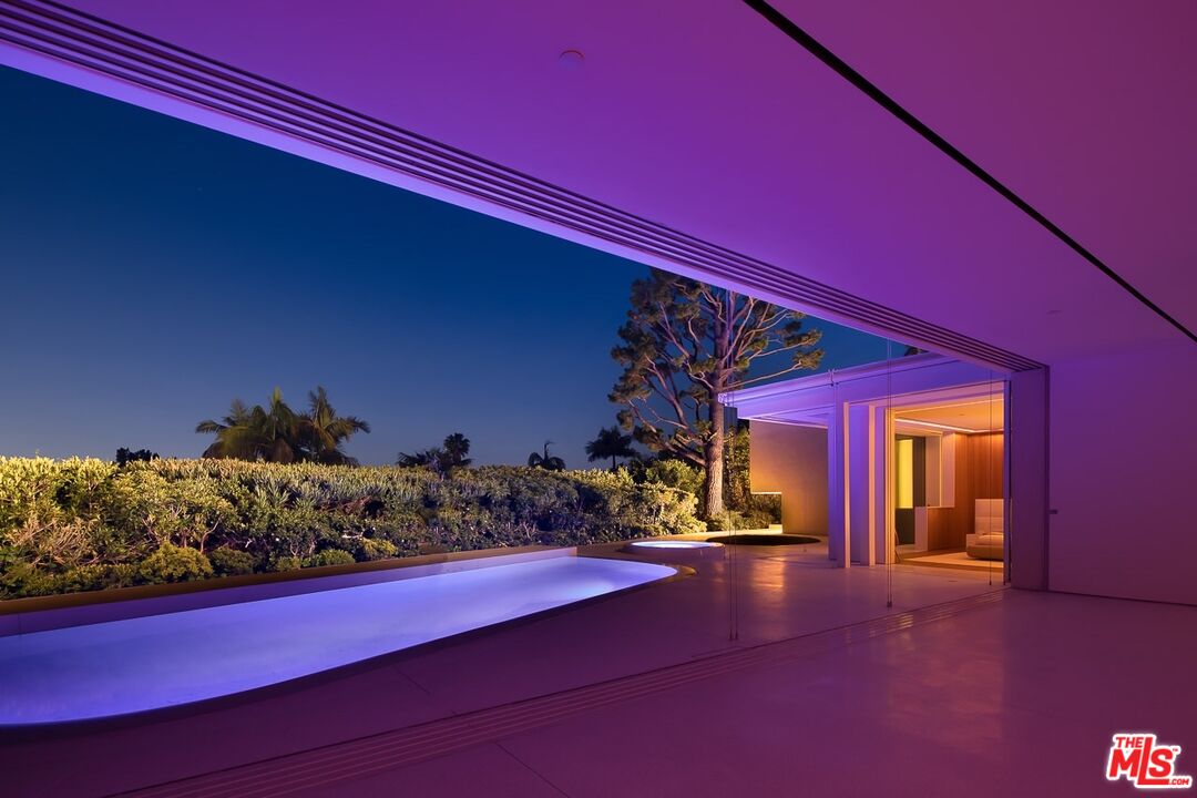 510 Arkell Dr, Beverly Hills