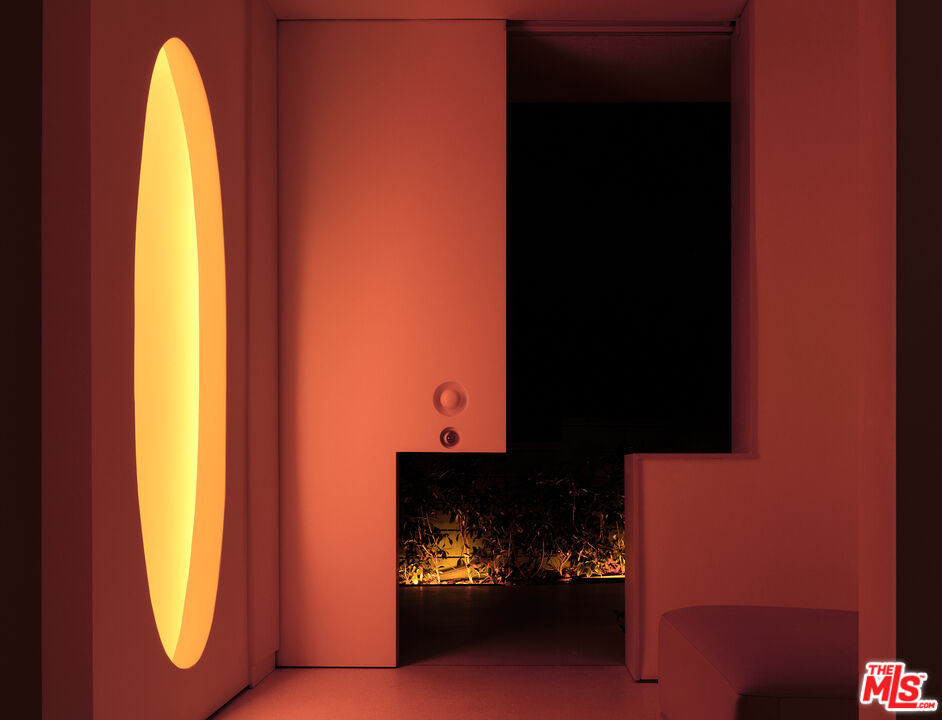 510 Arkell Dr, Beverly Hills