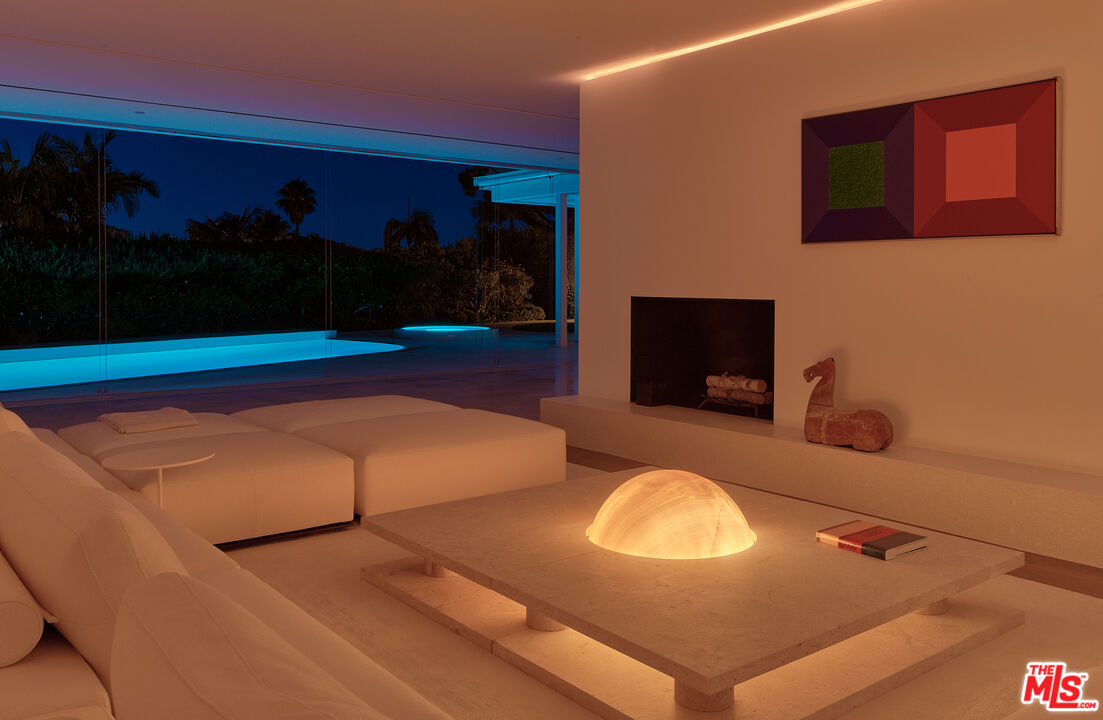 510 Arkell Dr, Beverly Hills