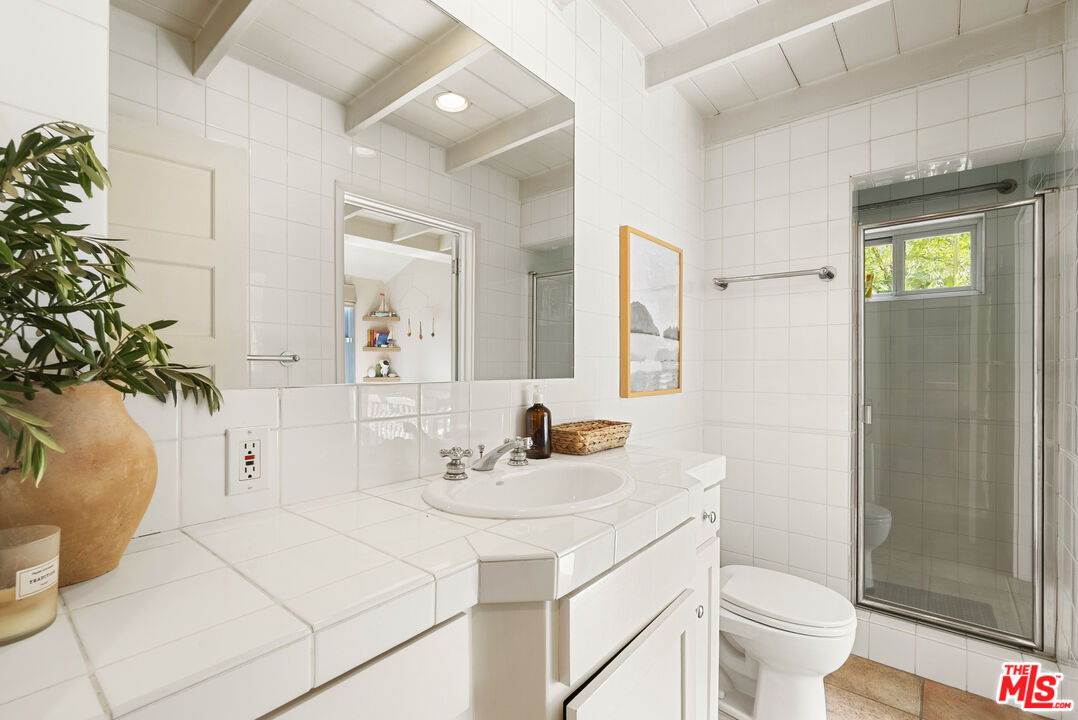 7445 Palo Vista Dr, Hollywood Hills