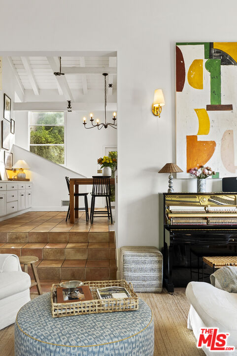 7445 Palo Vista Dr, Hollywood Hills