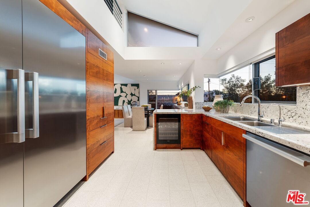235 Ocean Park Blvd Unit: 1, Santa Monica 