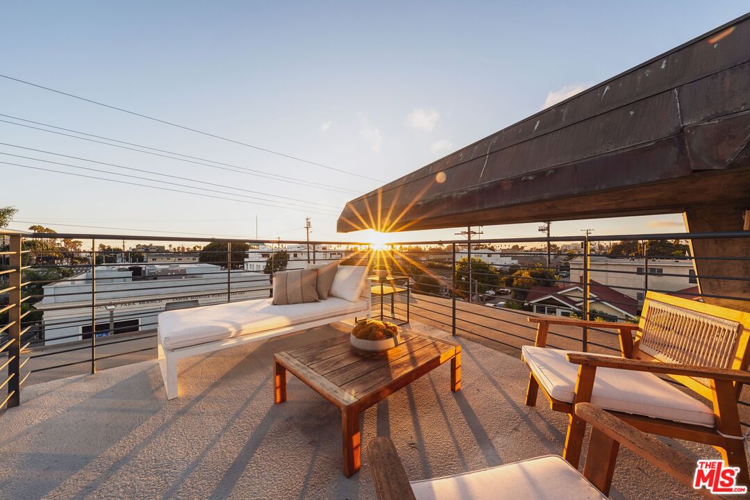 235 Ocean Park Blvd Unit: 1, Santa Monica 