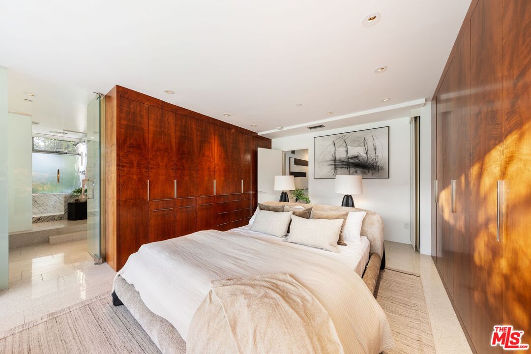 235 Ocean Park Blvd Unit: 1, Santa Monica 