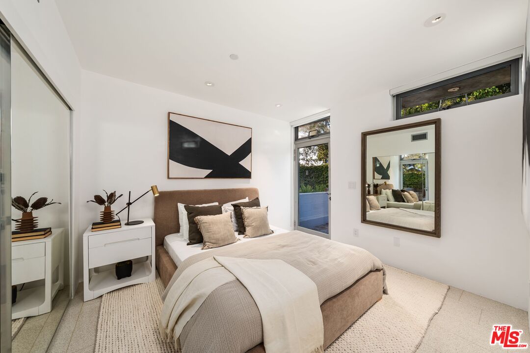 235 Ocean Park Blvd Unit: 1, Santa Monica 
