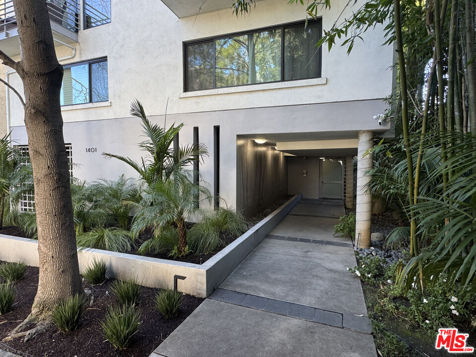 1401 Camden Ave Unit: Unit 5, Westwood 
