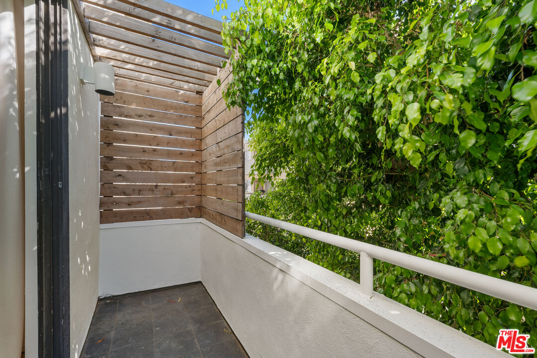 1401 Camden Ave Unit: Unit 5, Westwood 