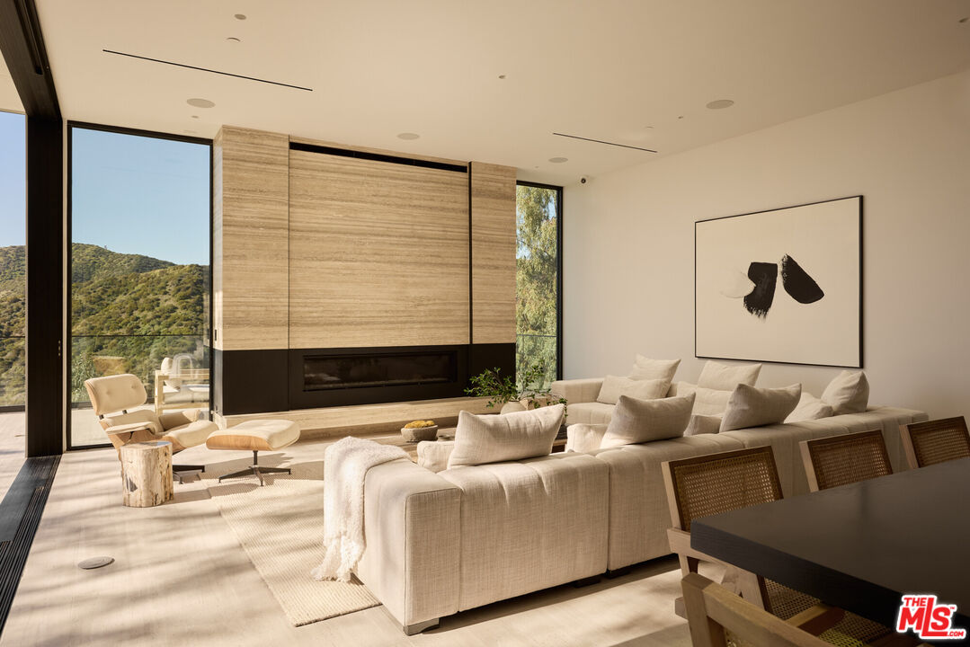 1149 Linda Flora Dr, Bel Air